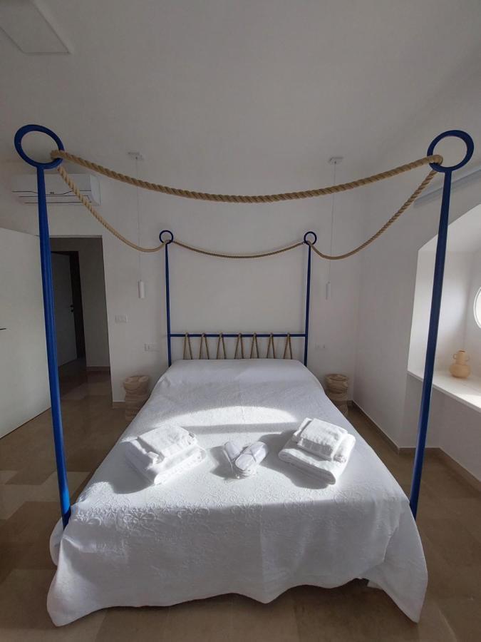 Palazzo Accinni B&B モノーポリ エクステリア 写真